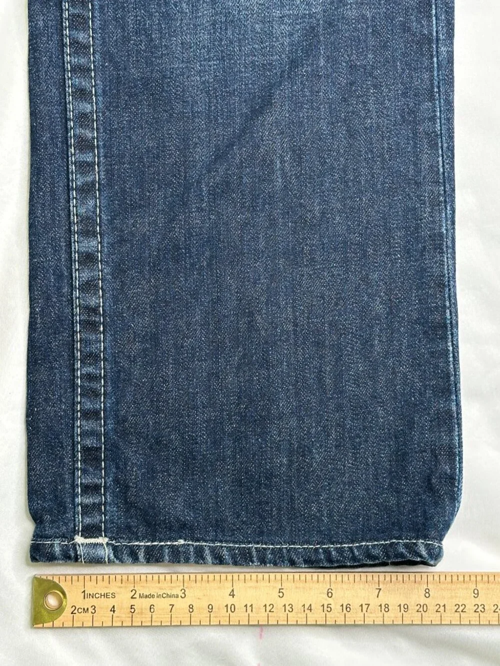 True Religion Section Straight Jeans Mens 33x31 Medium Wash Blue Denim Casual